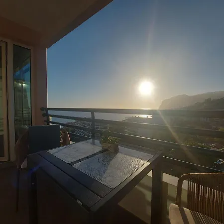 Horizon Dream Apartment Funchal  Exterior photo